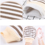 Gants de douche pour le corps exfoliant