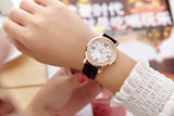 2019 Nouvelles dames regarder Strass Bracelet En Cuir Montre-Bracelet Femmes Mode Montres Dames Alliage Analogique Quartz